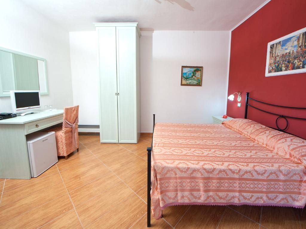 B&B La Formichina 페스키치 외부 사진