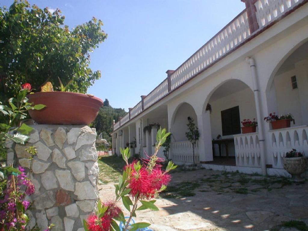 B&B La Formichina 페스키치 외부 사진