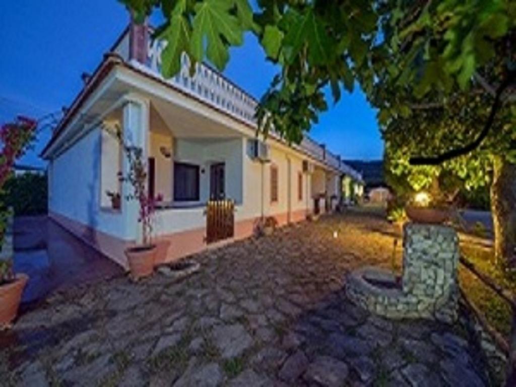 B&B La Formichina 페스키치 외부 사진